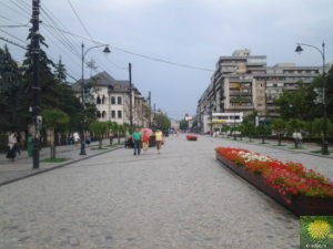 Der Bulevard vor der Mitropolia in Iasi